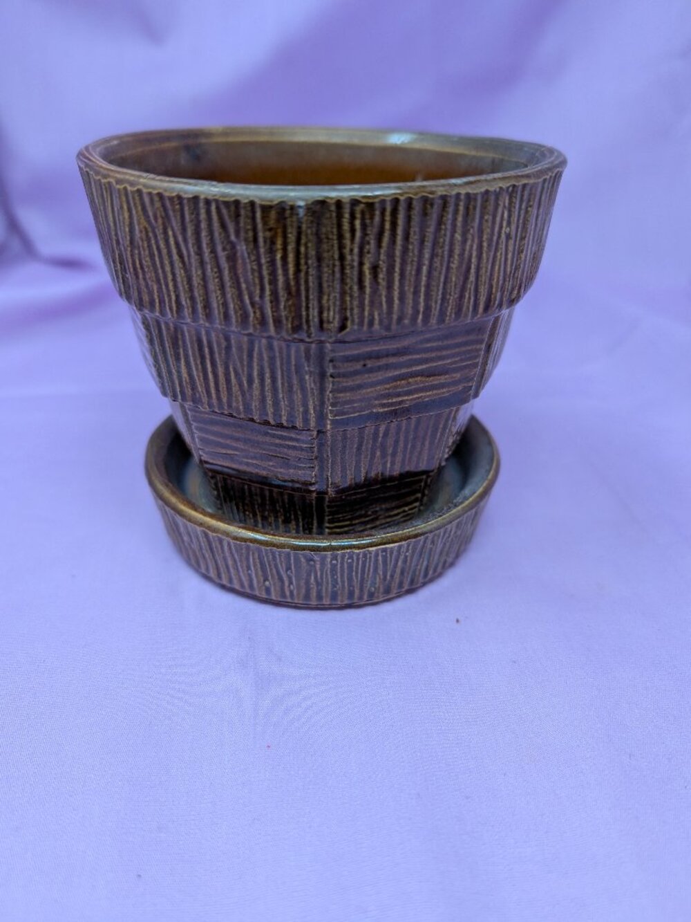 Small McCoy flower pot with attached saucer